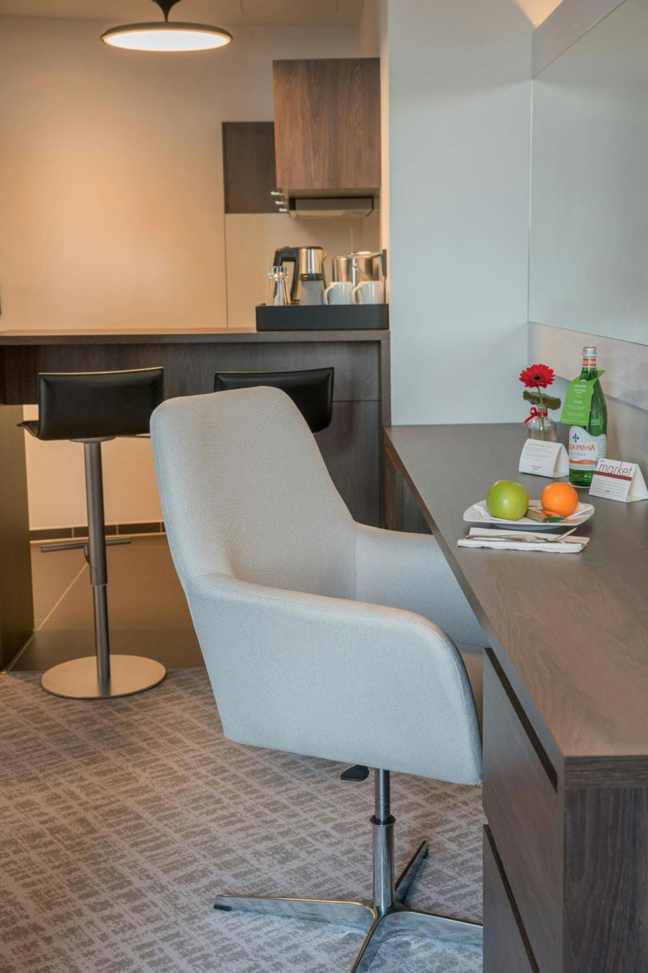 Courtyard By Marriott Hotel 4*