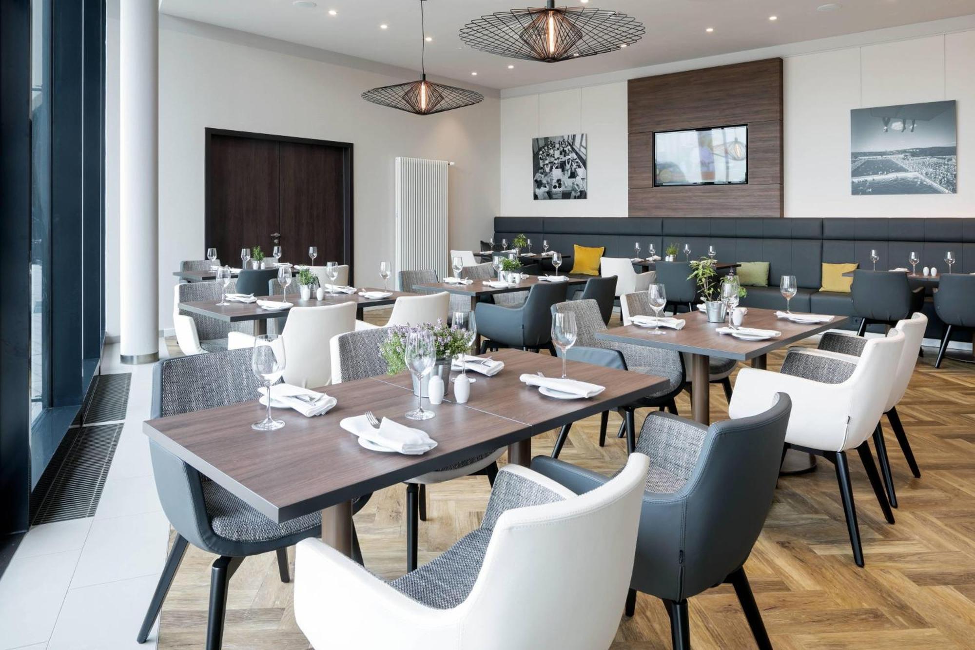 Courtyard By Marriott 4*