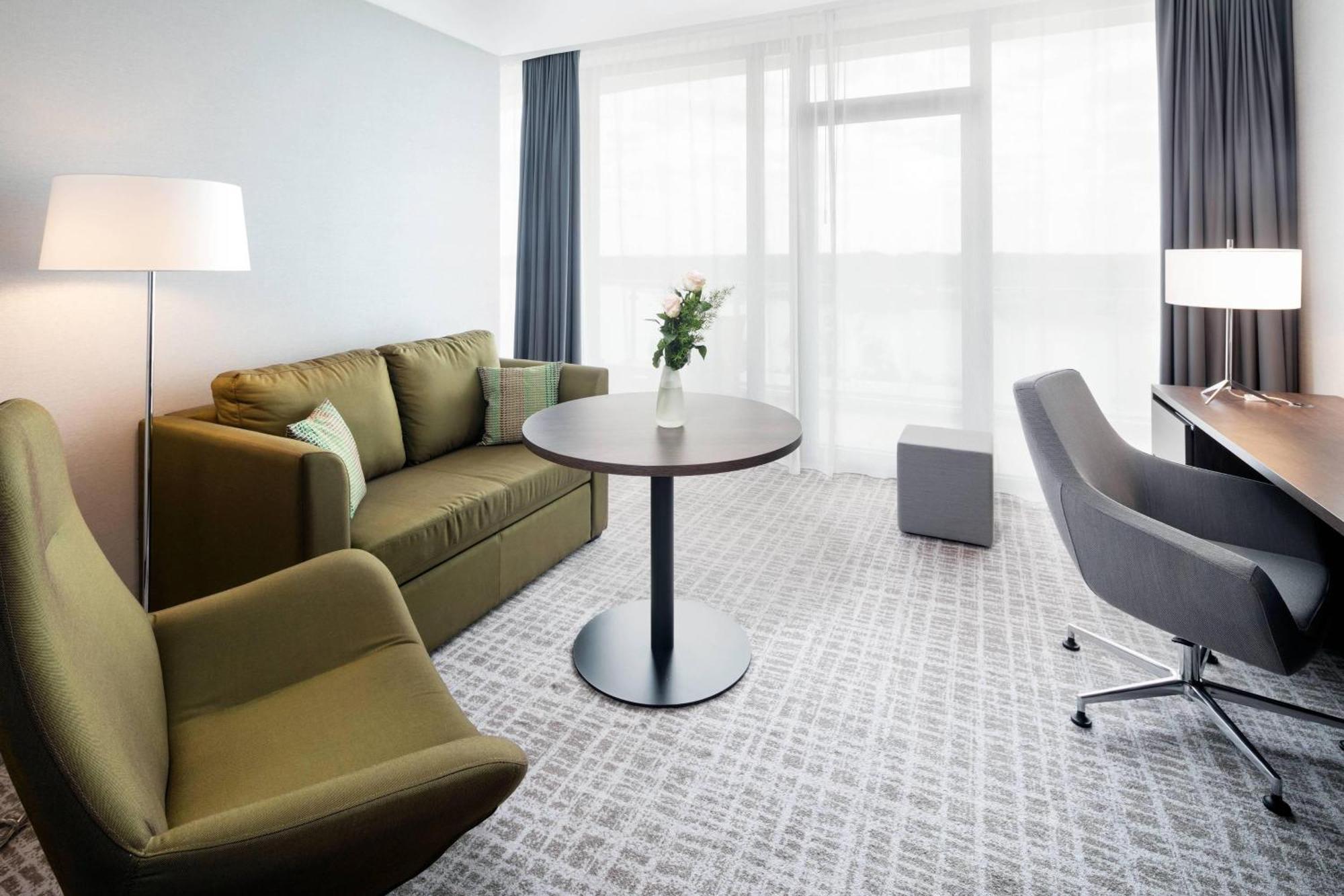 Courtyard By Marriott