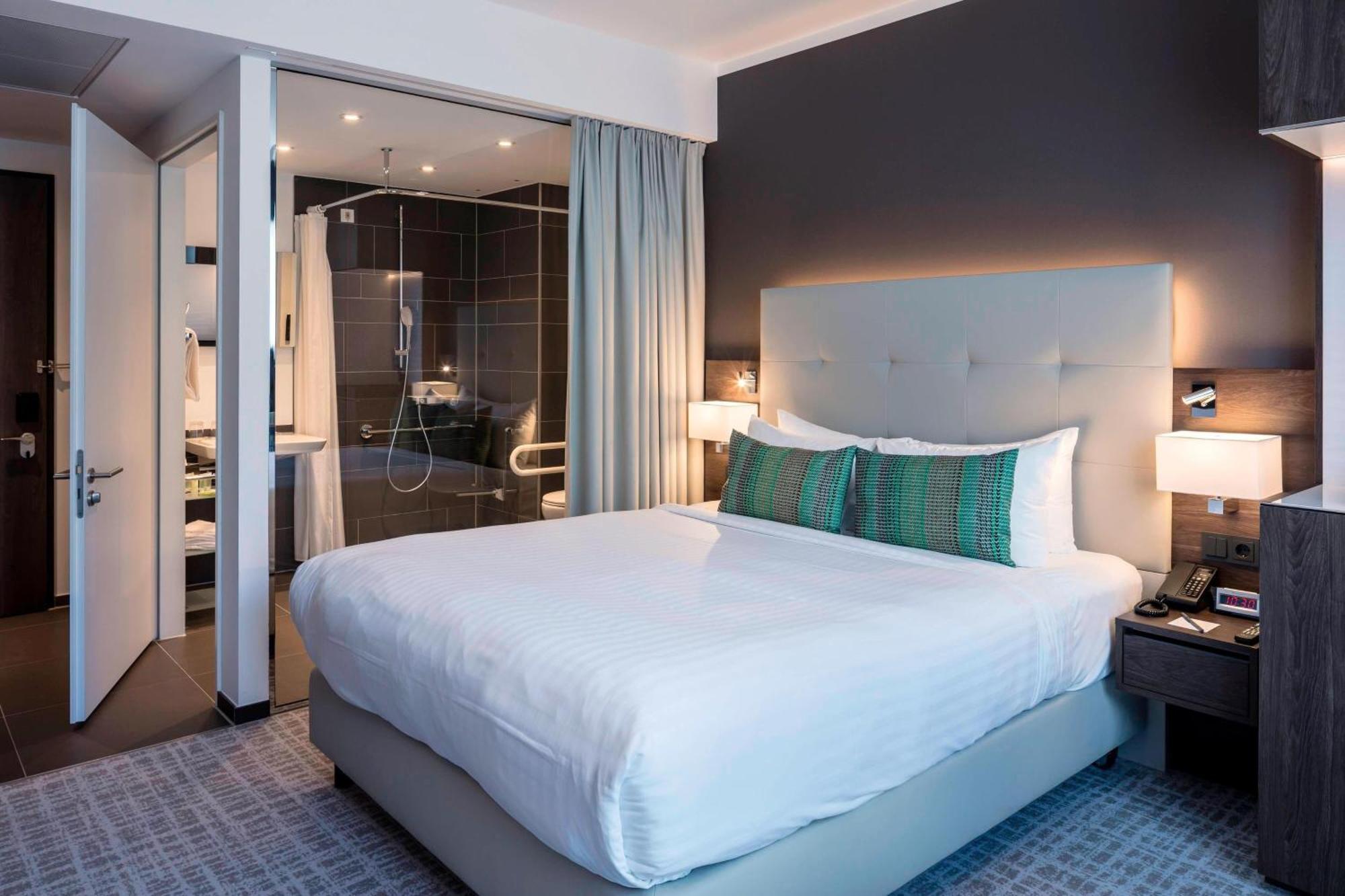 Courtyard By Marriott Hotel 4*